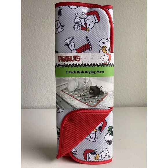 2 Pack Peanuts SNOOPY CHRISTMAS Dish Drying Mats 16 X 18” Santa Hat Wreath NEW - Picture 1 of 11